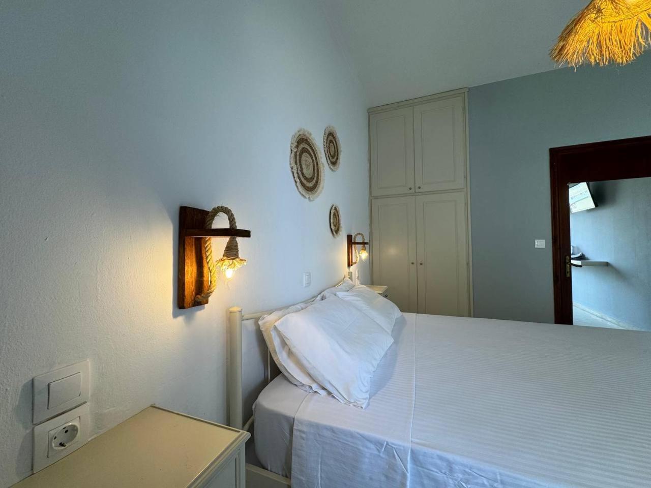 Bed and Breakfast 3 Little Pigs Sidárion Exterior foto